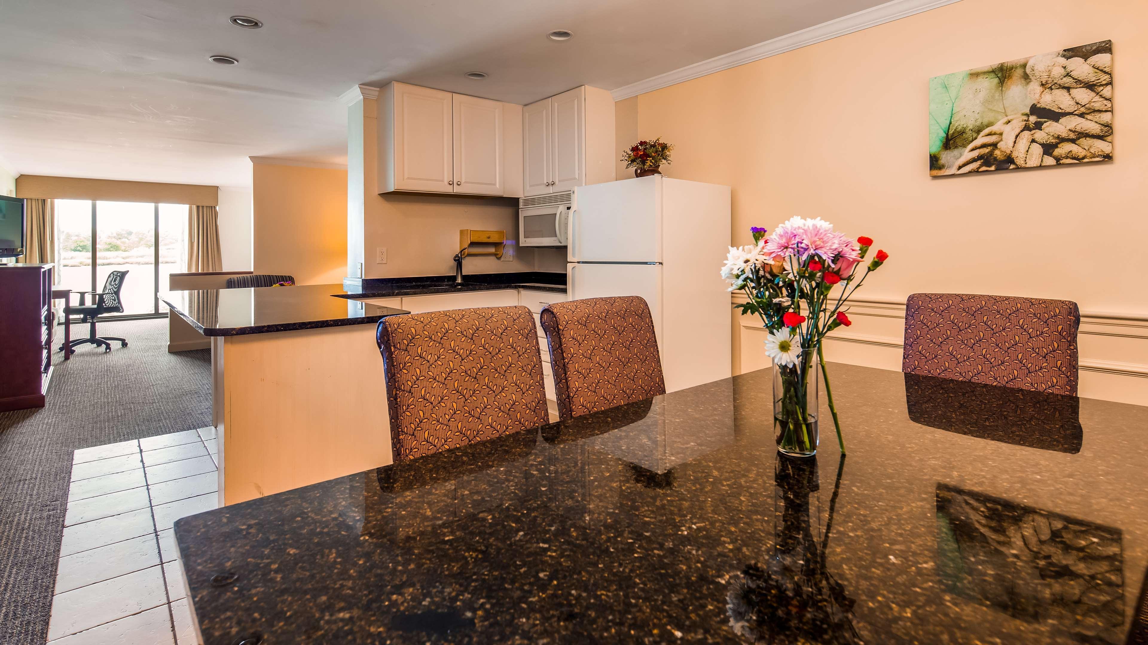 Best Western Adams Inn Quincy-Boston Екстериор снимка